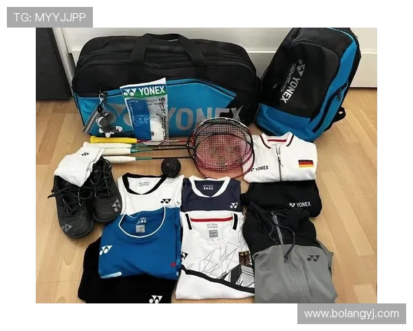 羽毛球装备选购指南:如何选择适合的护腕提升运动表现